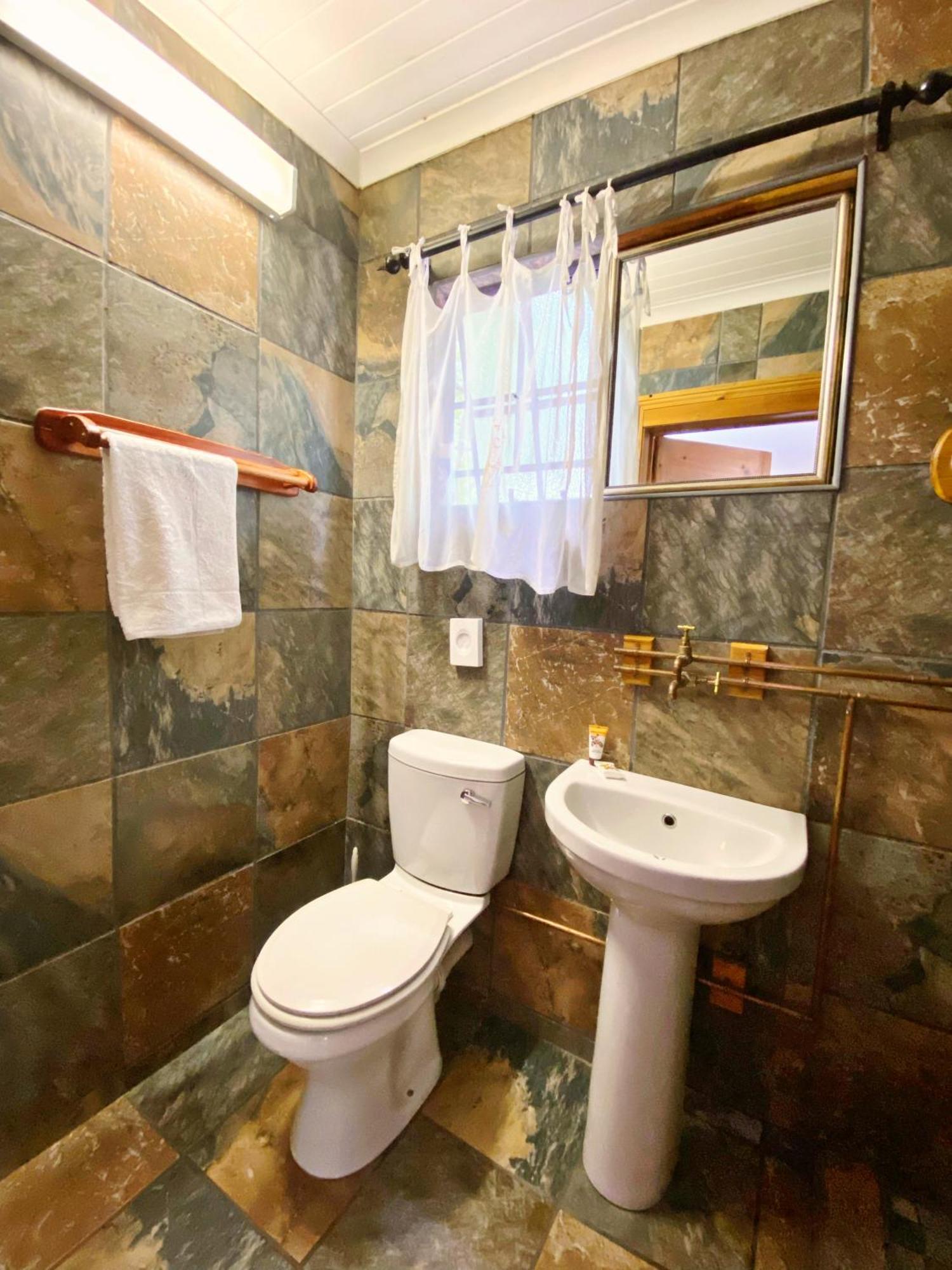 Collett House And Lavender Cottage Clarens Kültér fotó