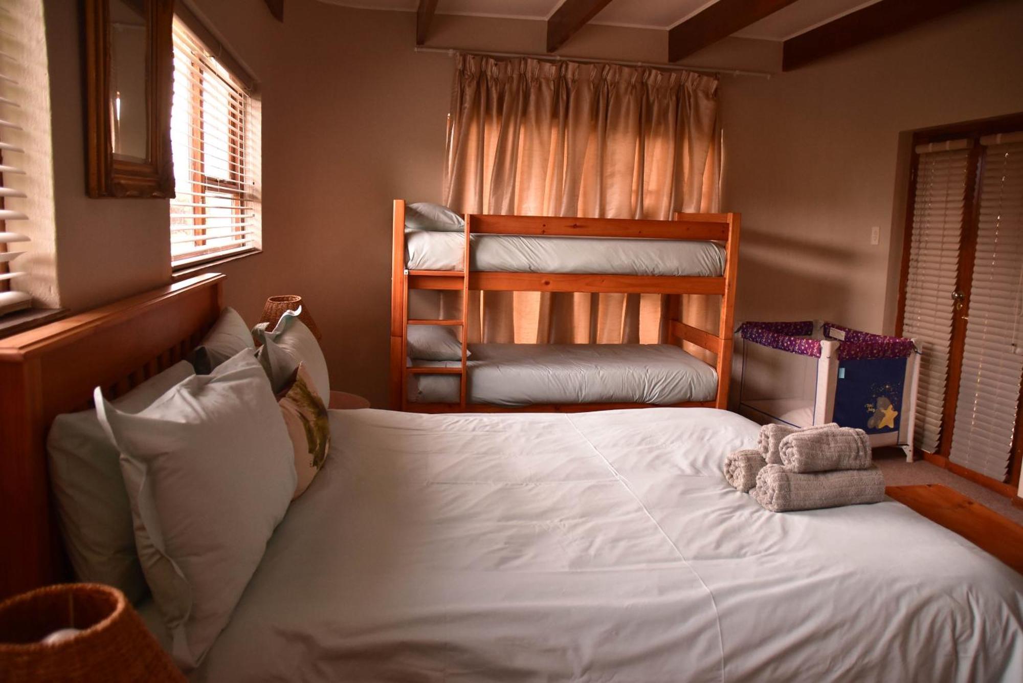 Collett House And Lavender Cottage Clarens Kültér fotó